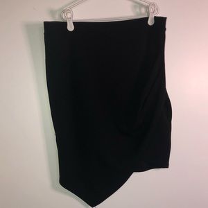 🆕 CR Asymmetrical Ruched Skirt